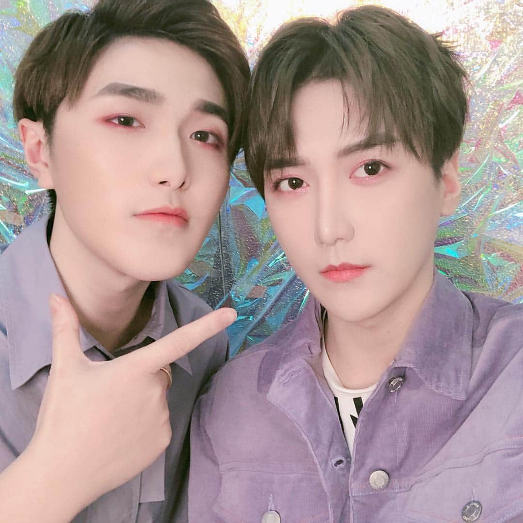 のインスタグラム：「👨‍❤️‍👨👨‍❤️‍👨👨‍❤️‍👨」