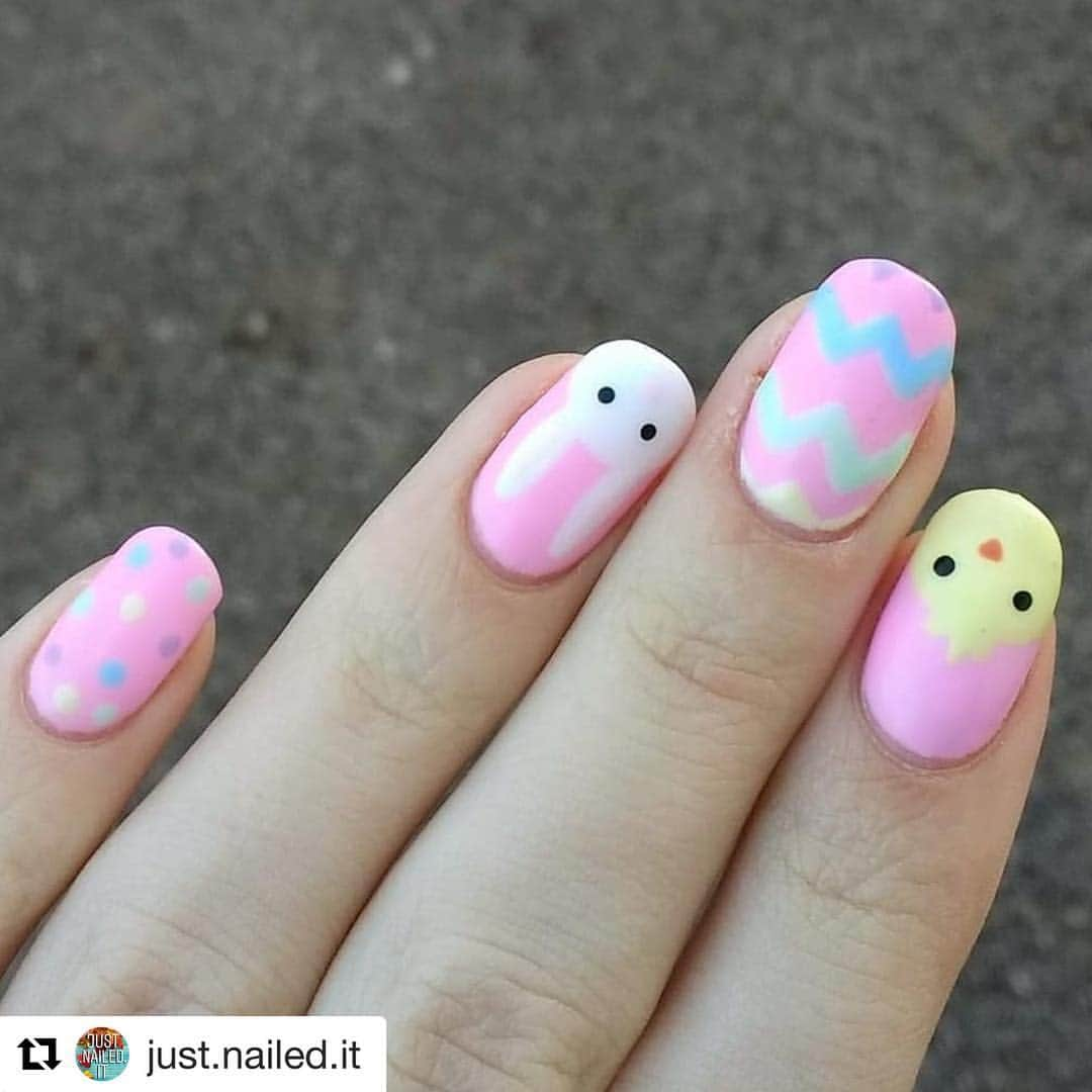 Nail Designsさんのインスタグラム写真 - (Nail DesignsInstagram)「Credit: @just.nailed.it ・・・ Easter bunny & chicks  Early prompt for @clairestelle8's @clairestelle8challenge and I thought I would do both!  FC 1032  nailartist #nailfeature #nailgasm #feature_my_mani #kukoph #inspirenailvids #nail #tutorial #nailart #nailarttutorial #helpwithnails #nails #nailtutorial #nailfun #naildesign #mynailsfeature #nailspafeature #nailfeature #nailgasm #cutenails #brightnails #spring #springnails #easynails #easyspringnails #easynailart #swatch #ukindie #indieshop #easter #easternails」4月15日 10時34分 - nailartfeature