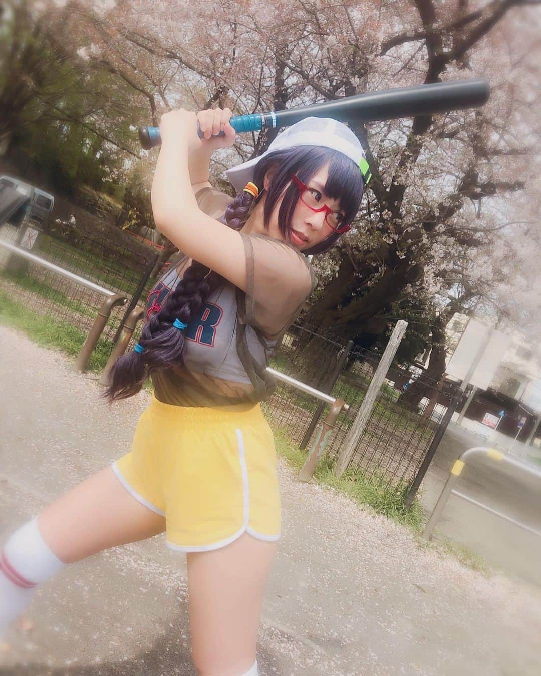 河西あみさんのインスタグラム写真 - (河西あみInstagram)「次のコスホリは、テーマは野球⚾️ 私は唯一人間の役でした。 残りの2人は…⚾️⚾️ キャッチボールとかし過ぎて次の日筋肉痛になったよ…弱いな😭  コスホリ遊びに来てね❤️ #コスホリ #jav #cosplaygirl  #baseball」4月15日 10時51分 - ami_kasai_japan
