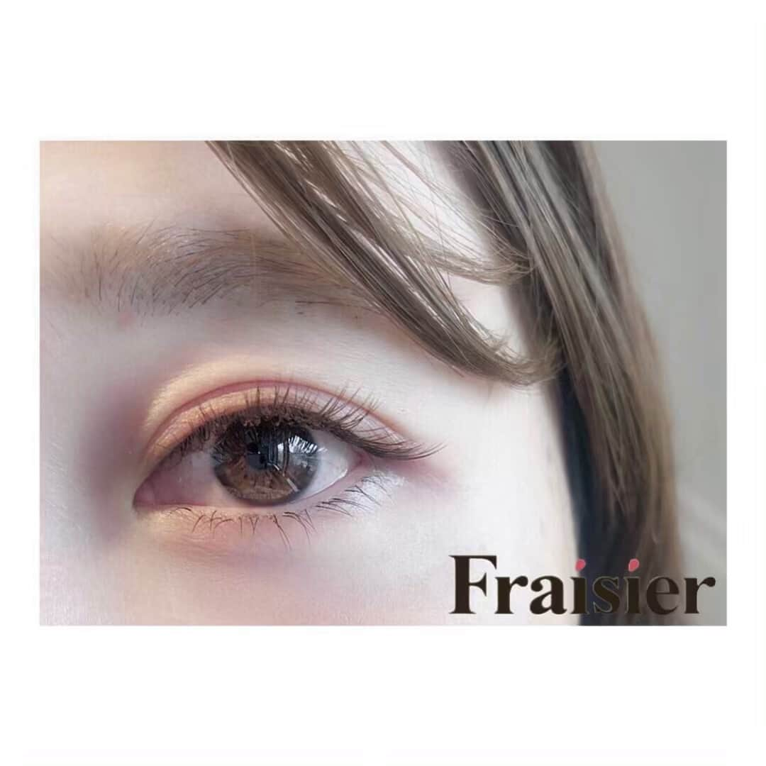 フレジエさんのインスタグラム写真 - (フレジエInstagram)「上下でぱっちり♡  上dark brown C.目尻のみJカール 0.15mm 10〜11mm 160本 ﻿﻿﻿ 下まつげ 40本 black 6mm ﻿﻿﻿ ﻿ ﻿﻿﻿ merci 宮路 (﻿﻿﻿ ﻿@aya1030mi ) ﻿﻿﻿ ﻿﻿ 06-6210-1174 (@merci_shinsaibashi )  #fraisier_eyelash #merci_eyelash #フレジエまつげ #フレジエ_セクシー #まつげエクステ #春メイク#春カラー  #抜け感メイク #透明感カラー  #マツエク#マツエク大阪 #心斎橋#eyelasextentions #まつげ#可愛い#きれい#ブライダル#プレ花嫁#花嫁準備#大人女子」4月15日 11時00分 - __belle.journee__