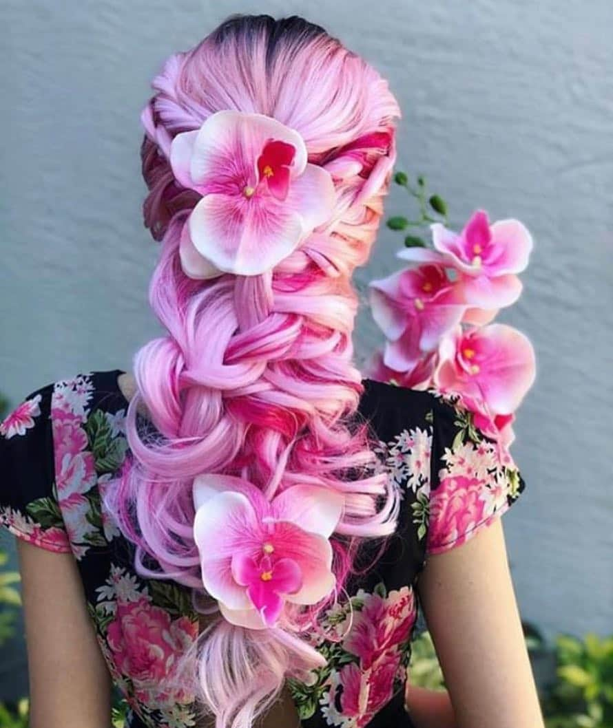 CosmoProf Beautyさんのインスタグラム写真 - (CosmoProf BeautyInstagram)「CONGRATULATIONS @shakhnozabeauty 👑 You've been voted our Festival #hairoftheweek ✨ Keep tagging your work #cosmoprofbeauty #licensedtocreate for a chance to be featured」4月15日 11時33分 - cosmoprofbeauty