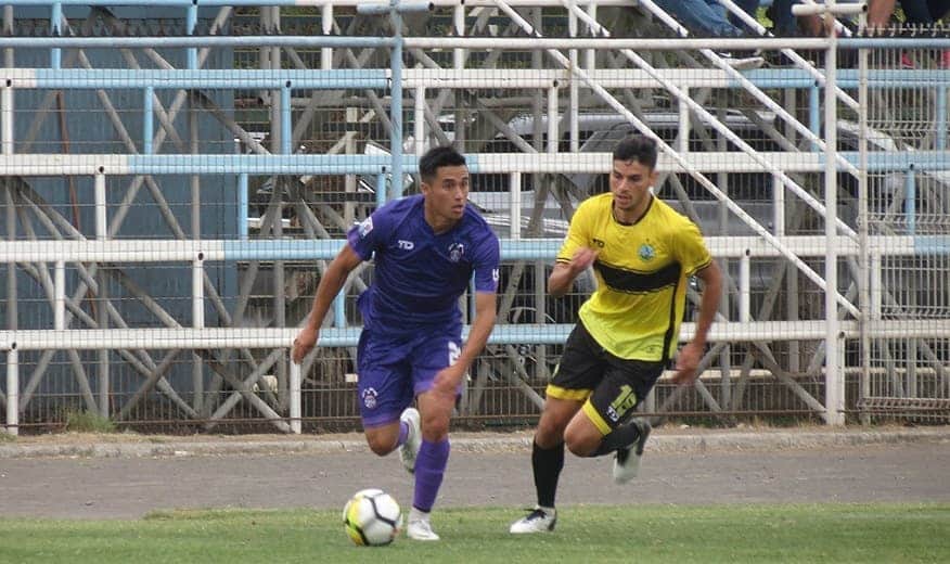 サッカー チリ代表チームさんのインスタグラム写真 - (サッカー チリ代表チームInstagram)「@lautarodebuin_csd y San Antonio Unido empataron 1-1 en el estadio Municipal de San Bernardo 🏟 #Fecha2 #SegundaDivision🏆 📸Fotografía: Juan Antonio Torres / Colaborador Comunicaciones ANFP」4月15日 11時54分 - campeonatochi