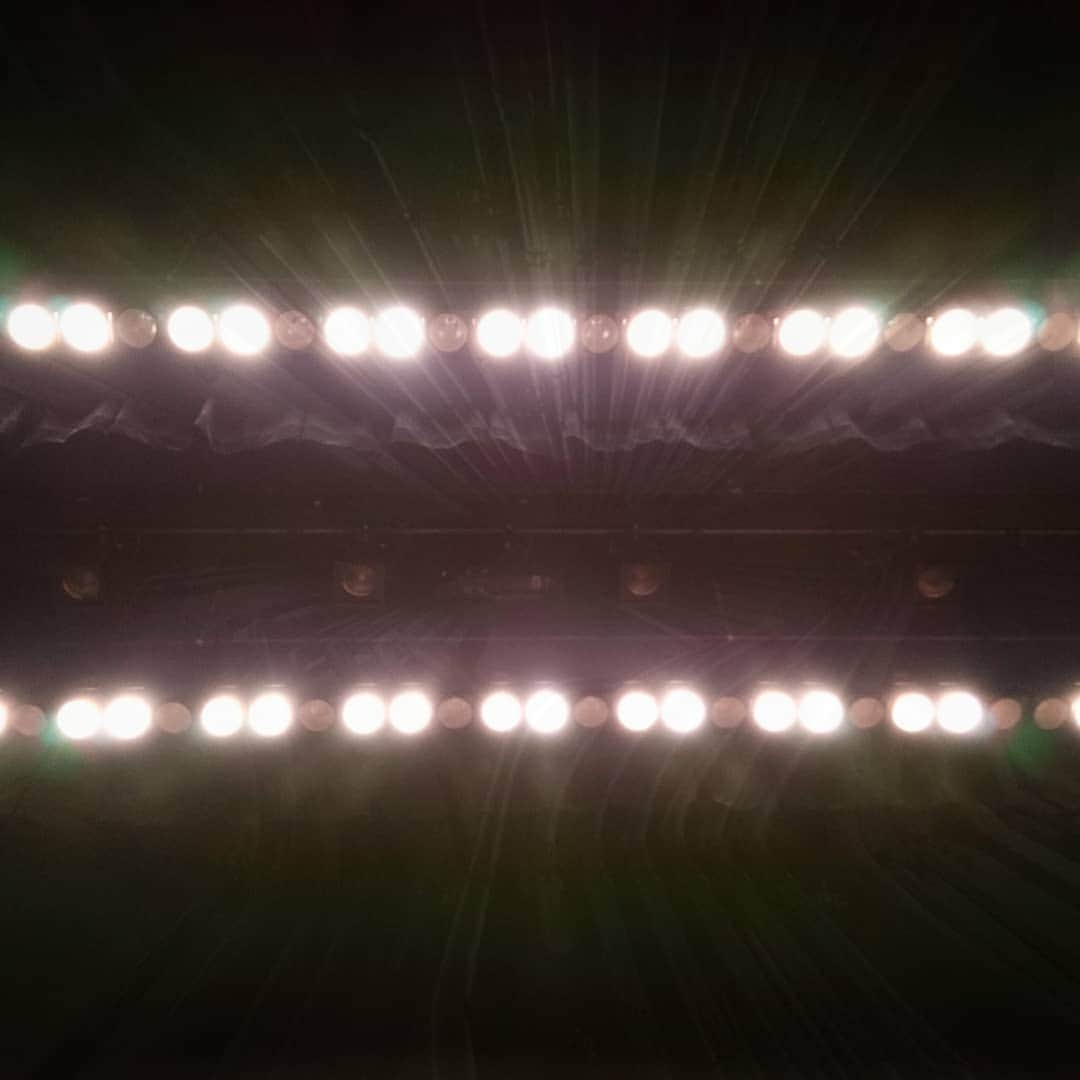 Takahiroさんのインスタグラム写真 - (TakahiroInstagram)「👁️❇️👥❇️♎ ㅤ 万華鏡の様に錯綜したビジュアルは 私達が日頃体感している " 資本主義社会のdesin " そのもの ㅤ 資本主義に価値の序列はない ㅤ ㅤ ㅤ - If an ass goes a-travelling. ㅤㅤㅤㅤhe'll not come home a horse - ㅤ (ロバが旅に出たところで 馬になって帰ってくるわけではない) ㅤ ㅤㅤㅤㅤㅤㅤㅤㅤㅤㅤㅤㅤㅤ西洋の諺 ㅤ ㅤ ㅤ#舞台 #ステージ #照明 #ライト #異世界 #資本主義 #欲望 #spiritual #chakra #zen #healing #mindful ++++++++++++++++++++++++++++++++ ㅤ ◇◆Instagram active user introduction◆◇ ㅤ ㅤ頻度に私のaccountにlikeやｺﾒﾝﾄ頂いているユーザー & 新たに独断と偏見の【great photo認定様】を毎投稿時にご紹介致します。 ㅤ ㅤ頻度に私のアカウントお越しくださり有難うございます😀✨ 最近趣味垢になりつつある投稿にお付き合い下さりありがとうございます😅 フォロワー様からの力強いサポートは大変心強いです、これからも宜しくお願い致します😌 こちらのアクティブユーザー様の応援follow是非宜しくお願い致します。 🔽 Follow us👉( @eri_ri_n_fu ) 🔼 This is Instagram Active account! Please support and follow!! ㅤ ■毎回ランダム選考紹介しています ++++++++++++++++++++++++++++++++ ㅤ 🎬🎬🎬オーディション情報🎬🎬🎬 ㅤ 第36期ㅤ日テレイベコン募集 ㅤ 【募集要項】 アナウンサーの登竜門。ステージアシスタント・テレビ番組アシスタント・記者会見・イベント受付・案内・イベント司会・場内アナウンス・通訳業務・撮影モデル等、多岐に渡る活動を行う日本テレビイベントコンパニオンが第36期生を募集している。 ㅤ 【応募資格】 ・18歳～23歳までの男女 ・東京近郊在住の大学生 ・合格後は、日テレイベンツと年間専属契約を結びます ・原則として特定のプロダクションと契約してない方（外国語が得意な方を歓迎します） ㅤㅤ 【応募方法】 下記URL上の「エントリー」から応募可能。 「Webでの応募」又は「当社指定履歴書での応募」どちらか選んでください ■Webでのエントリーは 写真データをご用意ください ▼応募用紙は下記URL よりダウンロード可能▼ ◇https://www.ntve.co.jp/companion/recruit/ ㅤ 【応募締切】 平成31年5月31日（金）17時まで  ㅤ 【宛先】 株式会社日テレイベンツ ニチエンプロダクション 日テレイベコン担当係 TEL 03-5962-8442 （受付時間11：00～19：00) ㅤ 🌹情報受取りに通知“オン”をオススメします。 ㅤ ++++++++++++++++++++++++++++++++ ㅤㅤ ◆◆◆◆‼️ 200 Post 目前企画 ‼️◆◆◆◆ ㅤ  日頃のフォロワー様への感謝を込めて 芸能最前線で現在奮闘中の大物芸能マネージャーとの会食 & 情報交換会を開催します。 通常は関係者以外絶対接触不可能なMGさんですが、私の依頼に賛同して下さいまして実現しました。 自社PRや芸能に興味がある方、なかなか得られない芸能裏情報等この機会にいかがでしょうか？ ㅤ ■大物MG情報交換会参加条件■ ①私の垢Follower様であること ②20歳以上(学生不可)であること ③名刺や証明書等,会社や身分証明出来るもの ・信用ない方はお会い出来ません。 ・多忙な方故に22時以降になる事はしばしばあります。 ・一度も会話や関わりのない方,経営者,起業家の方は詳細を明記の上、私とMG二人で精査の上で判断させて頂きます。 ㅤ ご希望の方はDMまで。 ++++++++++++++++++++++++++++++++ #宇宙 #愛 #スピリチュアル #ヒーリング  #メンタル #ヨガ #マインド #東京カメラ部  #写真好きな人と繋がりたい  #写真撮ってる人と繋がりたい」4月15日 12時14分 - takahirokwan