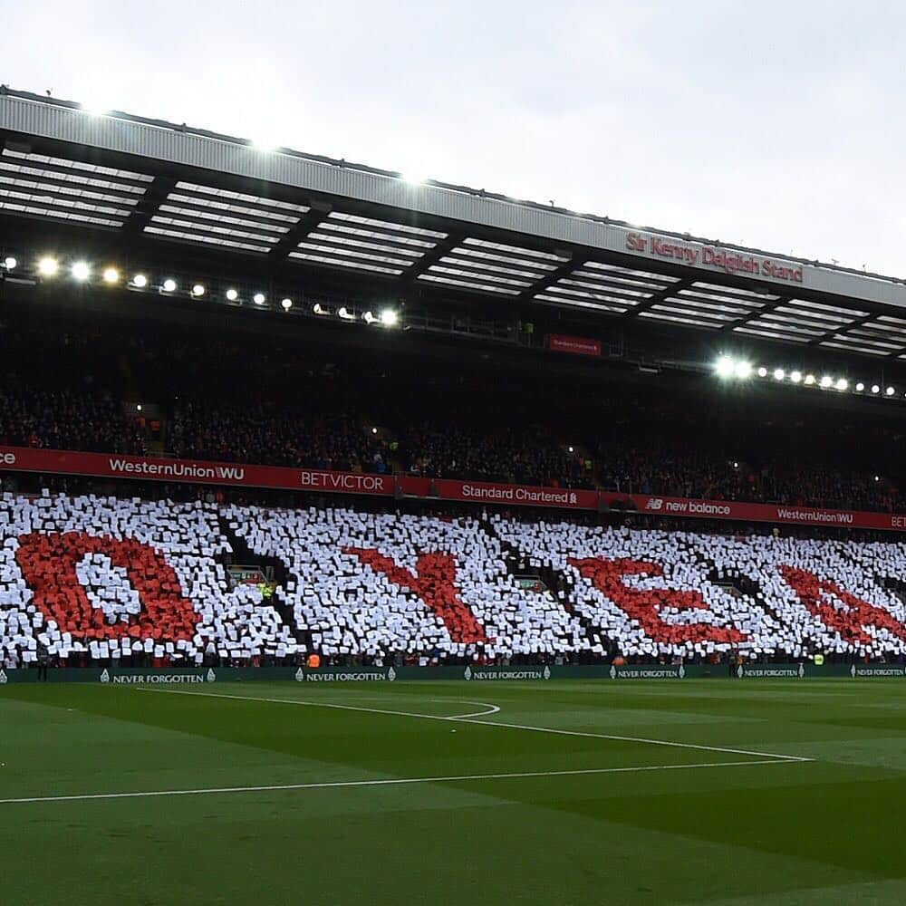 サッカーキングさんのインスタグラム写真 - (サッカーキングInstagram)「. Pay tribute 30 years on from Hillsborough （2019.04.14） . 📷Photo by John Powell/Liverpool FC via Getty Images . #4月15日でヒルズボロの悲劇から30年 #リヴァプール #liverpool #LiverpoolFC #LFC #Anfield #tribute #96 #youllneverwalkalone #YNWA #プレミアリーグ #PremierLeague #football #サッカーキング  #⚽️ #サッカー」4月15日 12時34分 - soccerkingjp