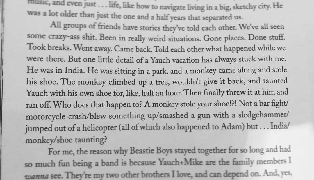 ジョン・ロス・ボウイさんのインスタグラム写真 - (ジョン・ロス・ボウイInstagram)「#NR Beastie Boys Book, particularly the foreword by #AdamHorovitz, wherein he shares a wonderful story about Adam Yauch. I met Yauch once, at a vegan place in Silverlake (because where else?) and I just said “thank you for ... everything.” He was polite, gracious ... and gone within a year, and I’ve always been really glad I went up and talked to him. #strictlyhandheld #shoethief」4月15日 12時35分 - johnrossbowie