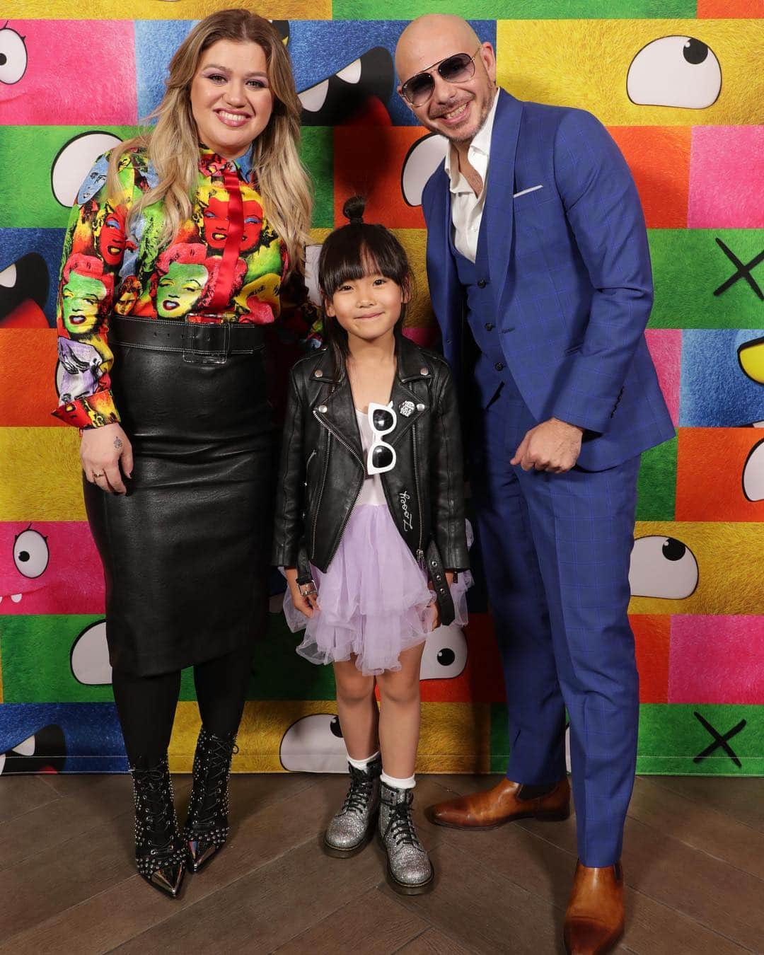 Zooey Miyoshiさんのインスタグラム写真 - (Zooey MiyoshiInstagram)「Came back from Coachella early to hang out with @kellyclarkson x @pitbull for the @uglydolls movie 💁🏻‍♀️ #uglydollsmovie Tutu: @plumnyc Boots: @drmartensofficial」4月15日 12時45分 - zooeyinthecity