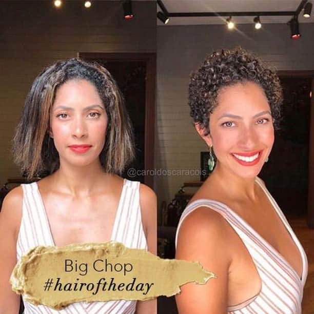 CosmoProf Beautyさんのインスタグラム写真 - (CosmoProf BeautyInstagram)「@caroldoscaracois 🙌 Your gorgeous work is our inspiration for this week's #hairoftheday theme! ✂️ Show us your #BigChop haircut transformation for a chance to be featured as our #hairoftheday --- 👇 Rules Below!👇 1️⃣Tag your photo #BigChopHOTD #cosmoprofbeauty #licensedtocreate 2️⃣Post a side-by-side #BeforeAndAfter of your haircut against an uncluttered background 3️⃣Mention any products used to color or style the hair --- #repost #caroldoscaracois #hairtransformation #bigchophaircut #beforeafter」4月15日 23時00分 - cosmoprofbeauty