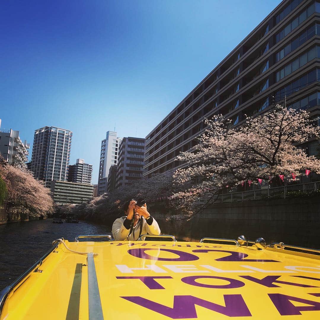 TOKYO WATER TAXIさんのインスタグラム写真 - (TOKYO WATER TAXIInstagram)「特別なアングルで東京の風景撮影を🎶 #tokyo  #tokyowatertaxi #撮影 #カメラ女子 #カメラ #カメラ好きな人と繋がりたい #カメラ部  #東京舟旅 #目黒川 #水上タクシー#水辺 #チャーター #boattrip #観光 #tourism #charter」4月15日 23時03分 - tokyowatertaxi