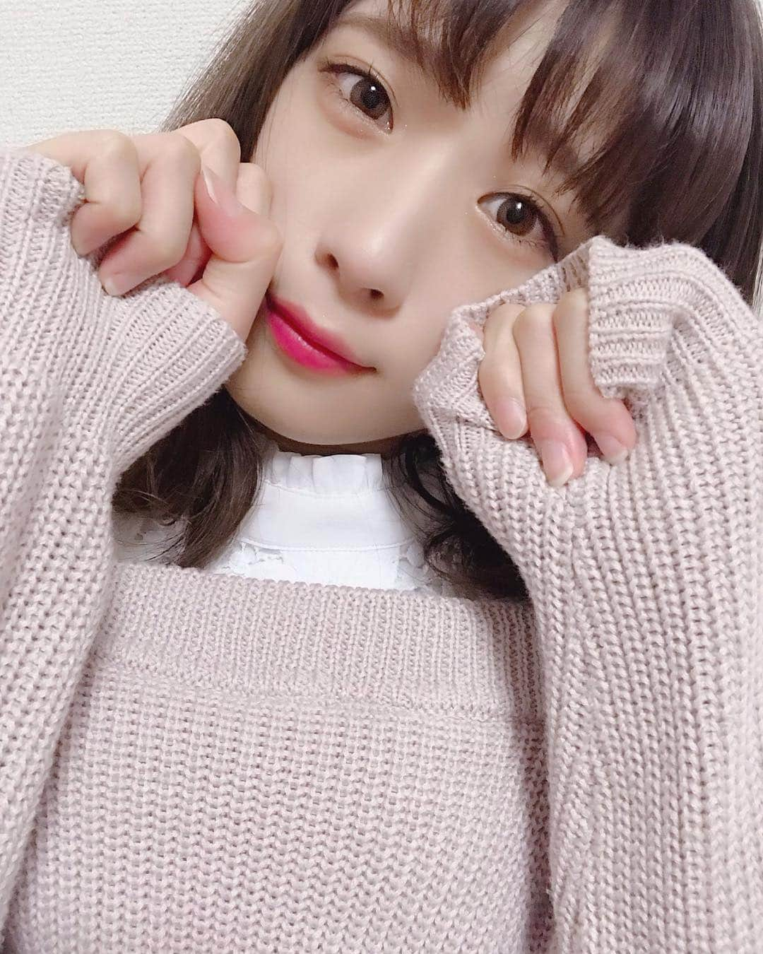 泉あいりさんのインスタグラム写真 - (泉あいりInstagram)「んにゃっ。」4月15日 23時07分 - __ochiairi__