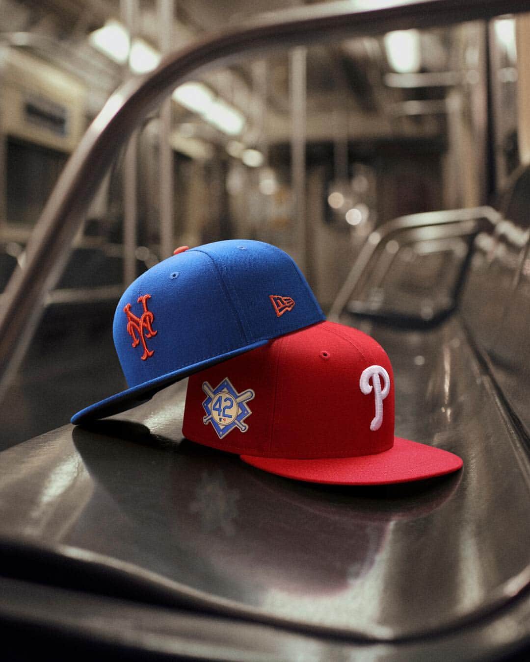 ニューエラ・キャップのインスタグラム：「Today is all about the number 42. Join your team and celebrate the legend with the Official On Field Cap of Jackie Robinson Day. Available at neweracap.com and participating retailers. WE REIGN AS ONE」