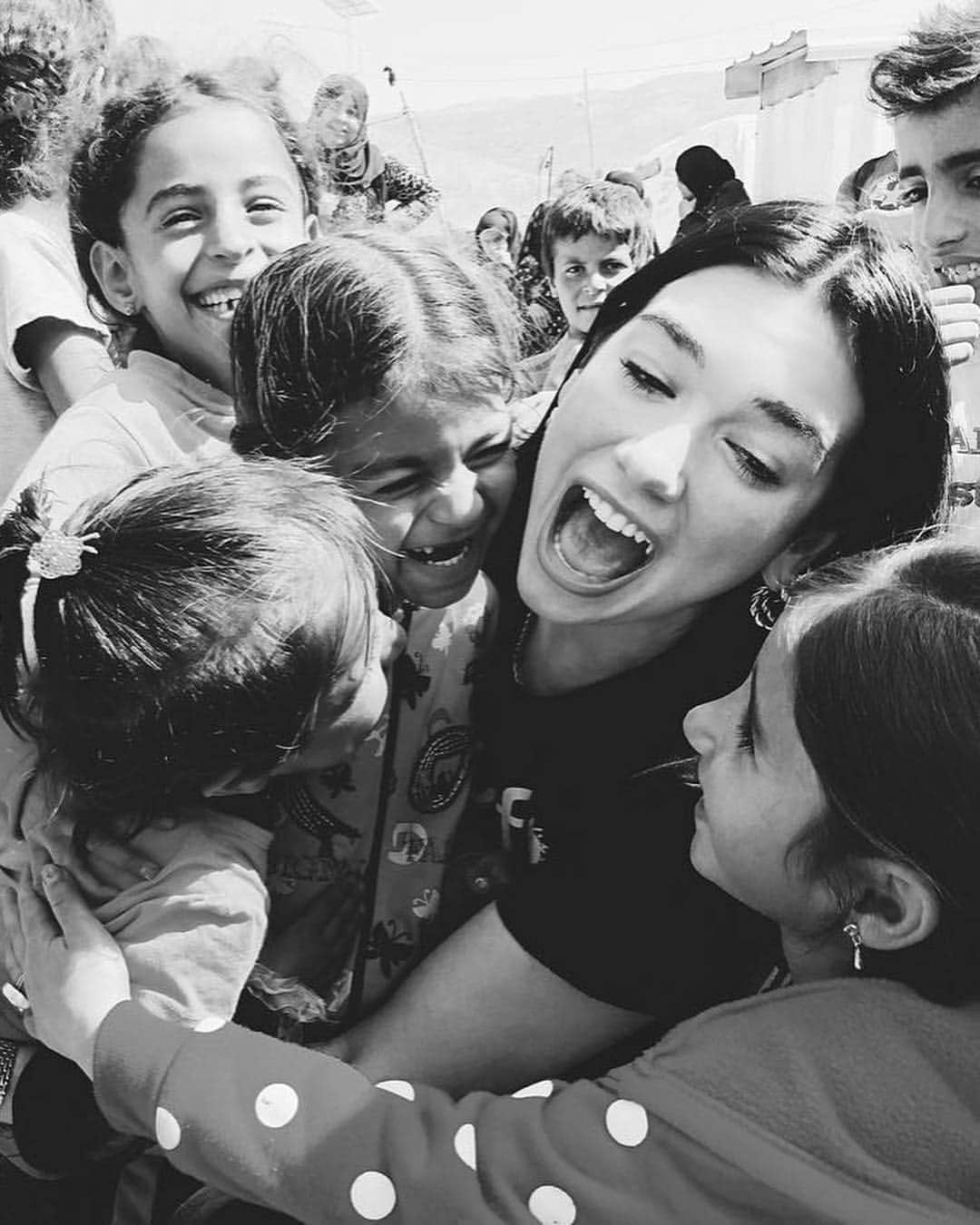 unicefさんのインスタグラム写真 - (unicefInstagram)「We 💙 this! Thank you for joining us in #Lebanon @dualipa and shining a light on our work and the importance of protecting refugee children. #AChildIsAChild no matter what. @uniceflebanon #regram . . . "I’ve had the most eye opening experience being out in Lebanon for the past 3 days working with @unicef meeting children at the refugee settlements and youth training and skill building programs. I particularly want to speak up for refugees as I feel I have a personal connection to seeing people adapt to any circumstance they were put in because of conflict. No family or child chooses to leave their home. They all have dreams. They all deserve equality and a place to be able to live, learn and reach their full potential. I always believe in children as they are our future and we have to take care of them. It was a heartbreaking and emotional yet hopeful experience after seeing these kids still laugh and smile and make the most of a bad situation. I have experienced all first hand the activities and opportunities UNICEF give to young people who have been left without a home because of the war in Syria and it’s nice to see that these children have a community where they feel safe and protected."」4月15日 23時23分 - unicef