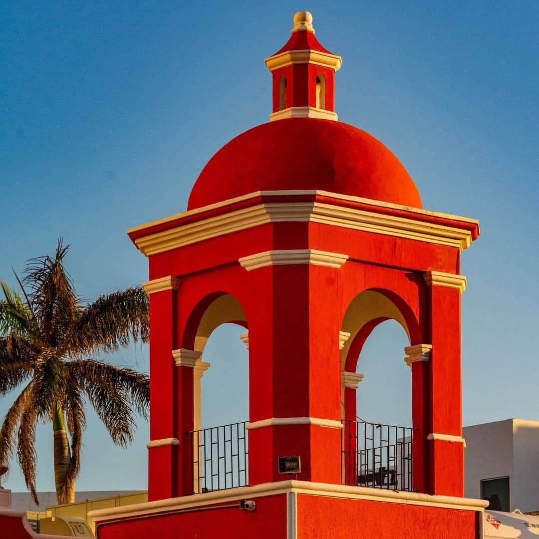 ルフトハンザさんのインスタグラム写真 - (ルフトハンザInstagram)「Lots of things to discover in the Zona Hotelera including some colonial buildings from the early 20th century. #Lufthansa #CityOfTheMonth #Cancún」4月15日 23時25分 - lufthansa
