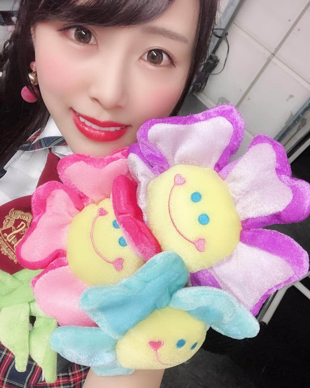 熊本美和さんのインスタグラム写真 - (熊本美和Instagram)「おやくま🐻 . . #おやすみ #goodnight #🌙 #おやくま #日々の出会いに感謝 #バクステ外神田一丁目 #いっちょめ #熊本美和 #miwakumamoto  #アイドル #idol #일본 #아이돌 #アイドルボウラー #Pリーガー #プロボウラーになりたい #instagood #followme #kawaii #makeup #beauty #黒髪 #お花 #kawaii #makeup #beauty #黒髪 #ニコニコ #すきぴ」4月15日 23時35分 - miwa_babyb