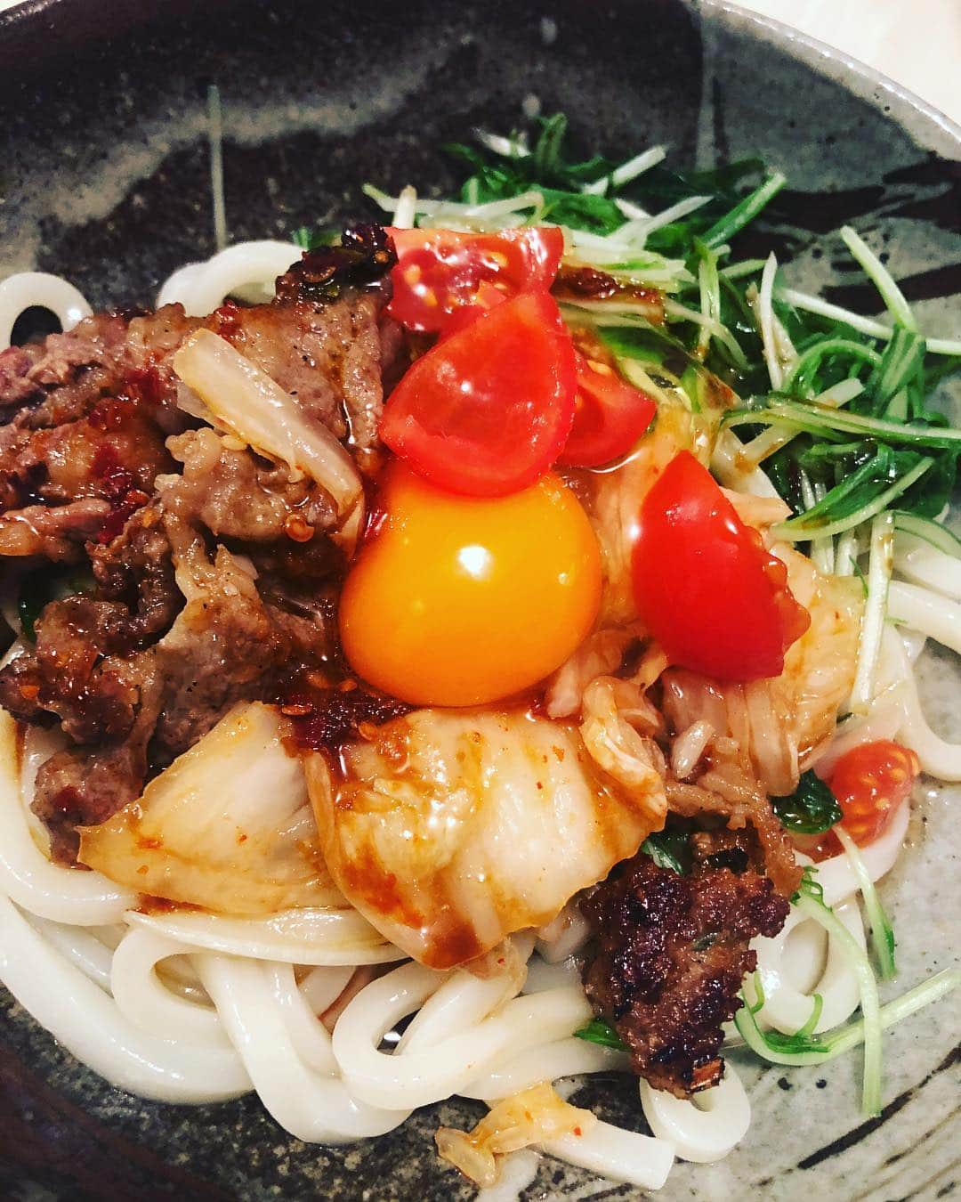 LOVEのインスタグラム：「最近のパーソナル流行り、スタミナうどん」