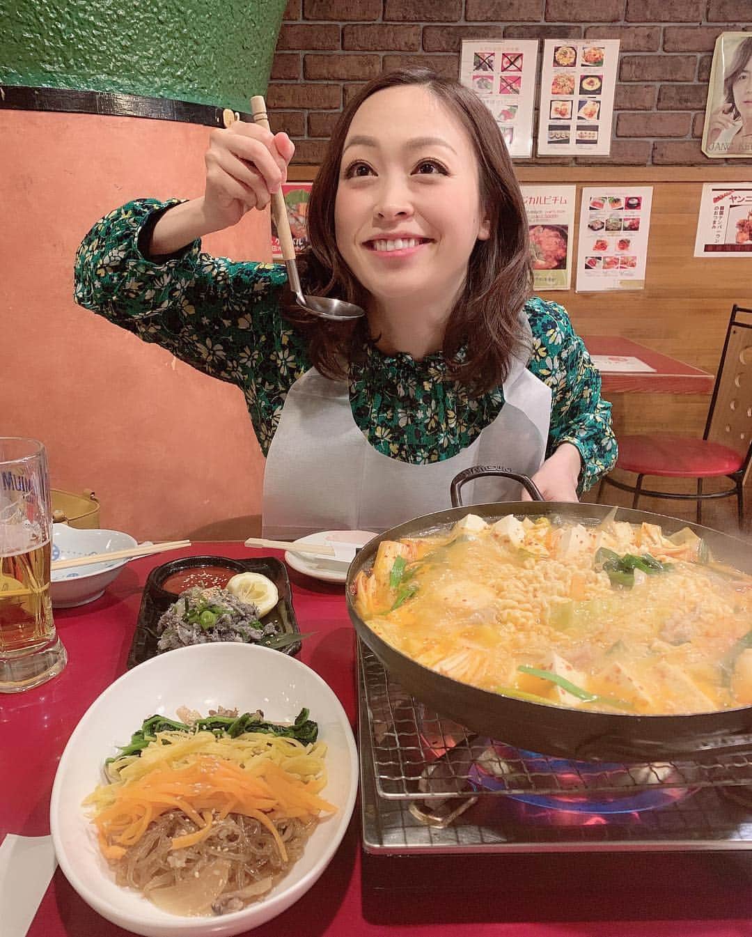 田中良子さんのインスタグラム写真 - (田中良子Instagram)「たぐまりと肉を喰らう 、予定が韓国料理 #韓国料理 #田口まり #田中良子 #笑いまくりました」4月15日 23時32分 - tanakaryoko102