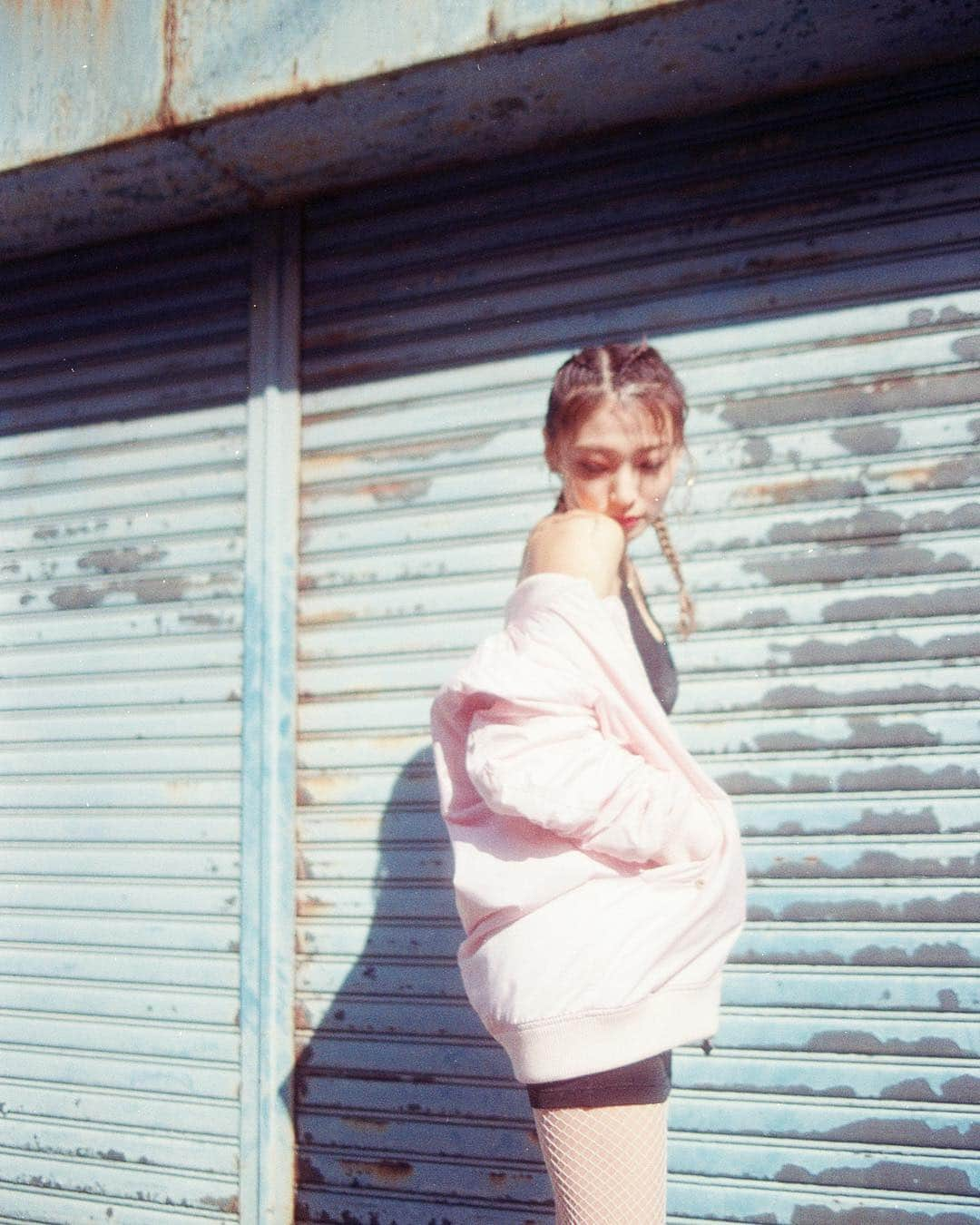 滝口成美さんのインスタグラム写真 - (滝口成美Instagram)「・ ・ 📸 @el_ryohei  hair styling @aleskoba ・ ・ #tokyo #fashion #hair  #pink #photography #nike」4月15日 23時47分 - naruxx93