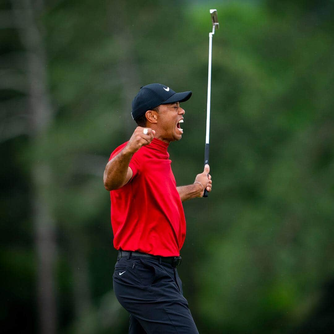 ニューヨーク・タイムズさんのインスタグラム写真 - (ニューヨーク・タイムズInstagram)「Tiger Woods won his 5th Masters on Sunday, triumphing over personal and professional setbacks that left him without a major title for 11 years. The victory was his 15th major tournament win, 3 behind Jack Nicklaus’s record, and it instantly returned him to the top of the sports world. Tiger triumphed in almost stoic fashion, playing with shrewdness and determination over the final stretch of holes. Only when he tapped in his final putt did @tigerwoods let loose with a joyous shout, photographed here by @nytmills, which revealed how much the victory meant to him. Visit the link in our profile to read more about #TigerWoods’s win.」4月15日 23時48分 - nytimes