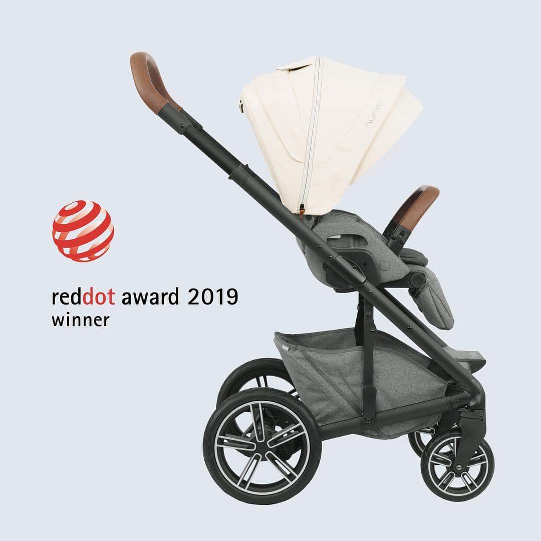nunaさんのインスタグラム写真 - (nunaInstagram)「The Red Dot jury has made its decision: MIXX™ has received the Red Dot, which the renowned jury only awards to products that feature an outstanding design. #Nuna #Nuna_US #MIXX #Stroller #MoveInYourOwnWay #ThoughtfulDesign #FamilyTime #BabyGear」4月16日 0時04分 - nuna_usa