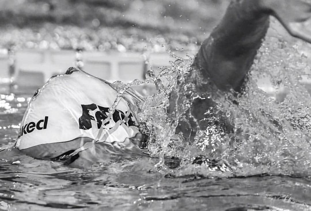 フェデリカ・ペレグリニさんのインスタグラム写真 - (フェデリカ・ペレグリニInstagram)「Let’s do it.... again.... 🏊🏻‍♀️🏊🏻‍♀️🏊🏻‍♀️🏊🏻‍♀️❤️ #FEDE • • • 🏊 #swimming #toptags #swim #water #crowd  #gym #train #health #healthy #swimmingpool #swimmer #watersport #watersports #advertising #sport #fit #swimsuit #fast #fun #relaxing #floating #somuchfun #excerise #swimmers #blue #chlorine」4月15日 15時11分 - kikkafede88