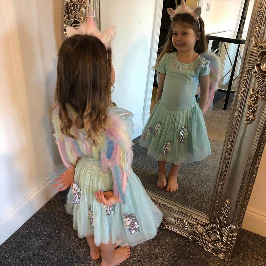 チャーリー・アダムさんのインスタグラム写真 - (チャーリー・アダムInstagram)「Happy 5th birthday to my little princess ❤️」4月15日 15時26分 - charlie26adam