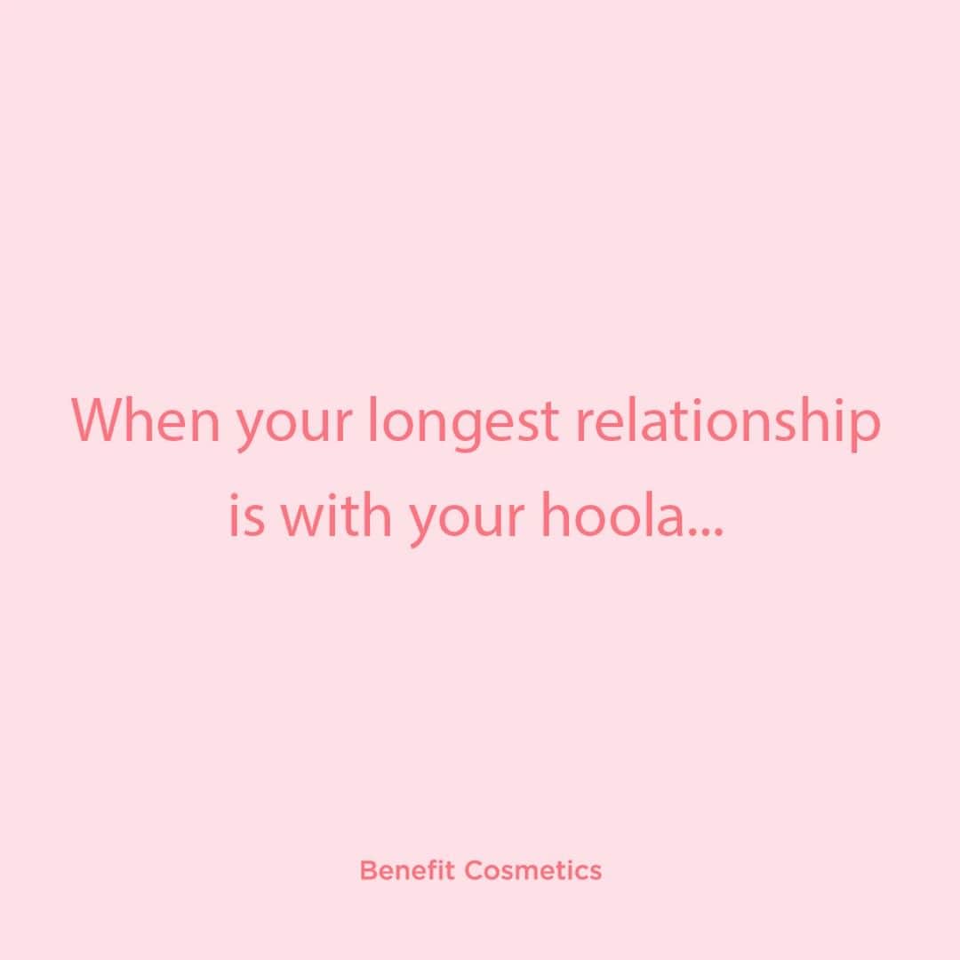 Benefit Cosmetics UKさんのインスタグラム写真 - (Benefit Cosmetics UKInstagram)「Hoola won't let you down 😍😍#benefit . . . 📷 Image Description: A meme saying "When your longest relationship is with your Hoola..."」4月15日 15時30分 - benefitcosmeticsuk