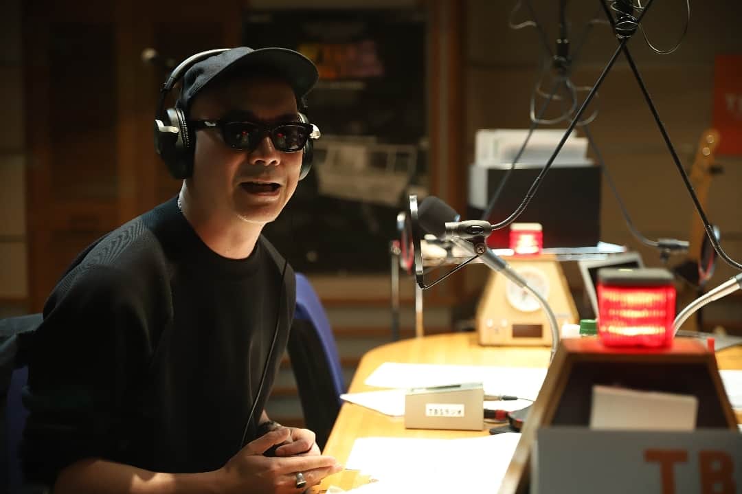 TBSラジオ「アフター6ジャンクション」さんのインスタグラム写真 - (TBSラジオ「アフター6ジャンクション」Instagram)「オンエア写真集その①(2019/4/12) #utamaru #宇多丸 #山本匠晃 #大脱出2 #早退の儀 #三宅隆太 #TBSラジオ #アフター6ジャンクション #radiko #ラジオ」4月15日 16時29分 - after6junction