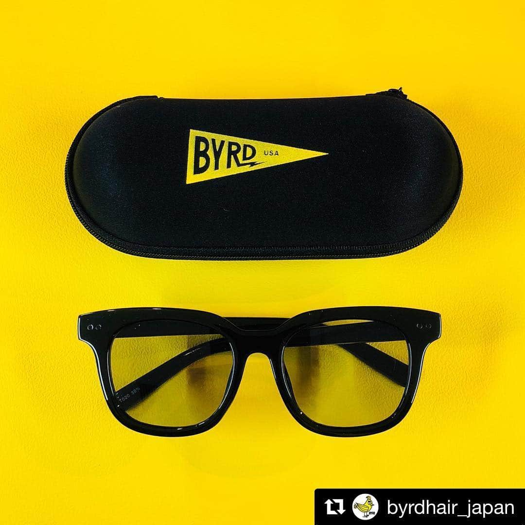 entre squareさんのインスタグラム写真 - (entre squareInstagram)「#Repost @byrdhair_japan with @repostapp ・・・ 🕶⚡️ NEW PRODUCT ⚡️⚡️⚡️ #byrd #sunglasses  #summer #バード #バードヘア #サングラス #entresquare #アントレスクエア」4月15日 16時24分 - entresquare