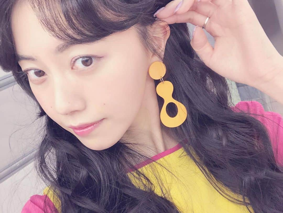 齋藤明里さんのインスタグラム写真 - (齋藤明里Instagram)「『王様のブランチ』スタジオ衣装💓 #starblinc」4月15日 16時26分 - akagram0113