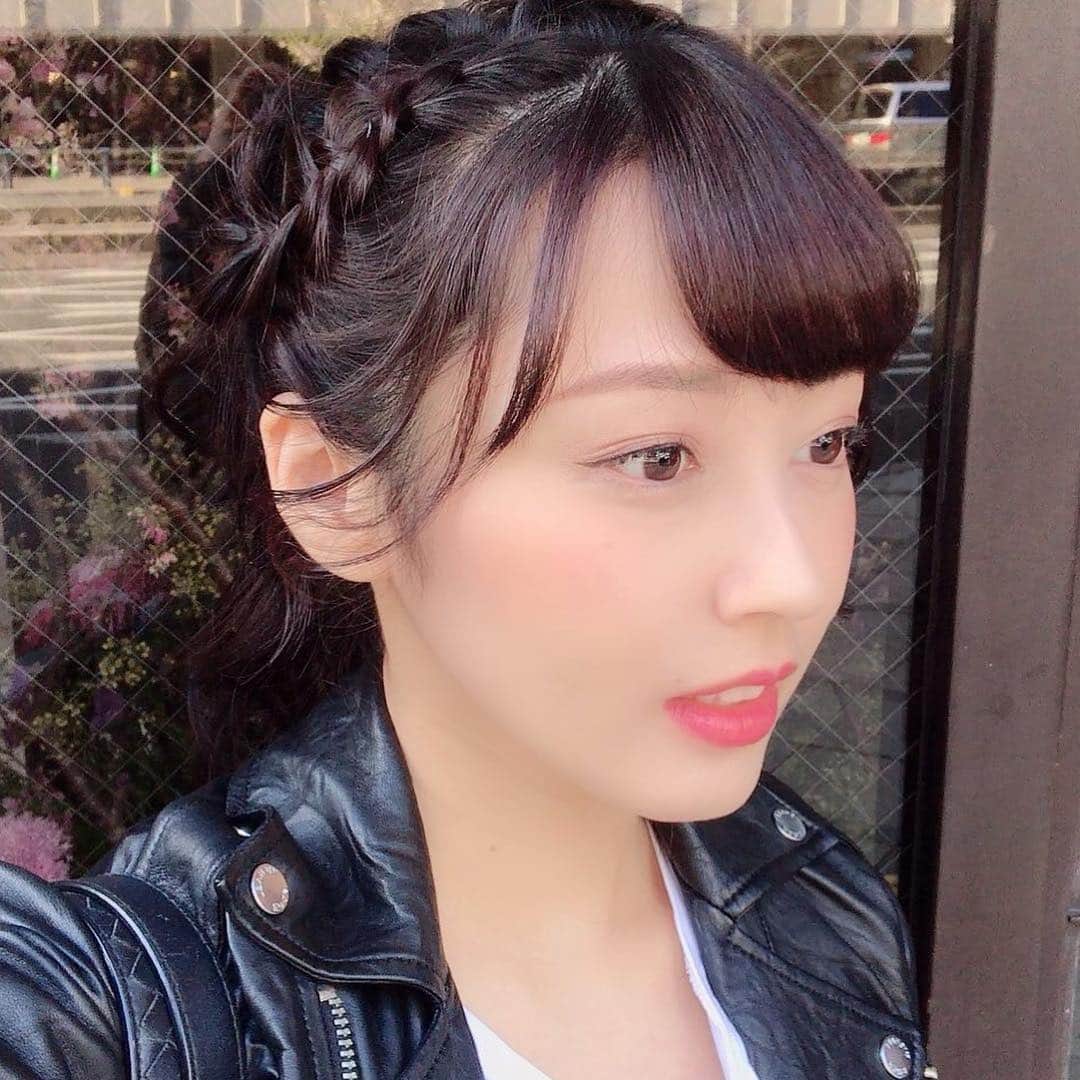 のインスタグラム：「プロメイクしてもらった💄 垢抜けた〜っ #中島美嘉 #大阪」