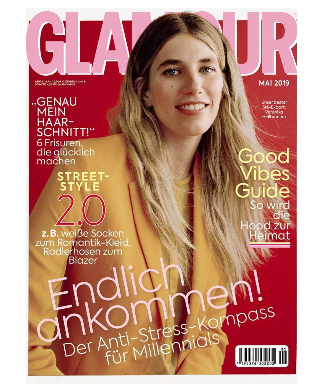 NINA PARKさんのインスタグラム写真 - (NINA PARKInstagram)「BÄM ~ Superb Bday Covergirl @VeronikaHeilbrunner for @glamourgermany OUT NOW 💥💥💥 _________________________________________________ #Casting & #Production @dominikwho for @condenastgermany || #Agent @nico_helbig @vivamodel || #Photographer @vitali_gelwich || #Styling @lorenamazastyling, Assistant @inawizzle || #Hair @sinavelke || #MakeUp by Me @ninaparkbeaute for @ballsaal_artist_management used #Products @diormakeup _________________________________________________ #VeronikaHeilbrunner #glamour #magazine #cover #shooting #beauty #fashion #celeb #mua #hairstyle #instatravel #연예인 #뷰티 #글램 #잡지 #메이크업 #헤어스타일 #有名人 #雑誌 #グラム #作り話を #髪型」4月15日 16時39分 - ninaparkbeaute