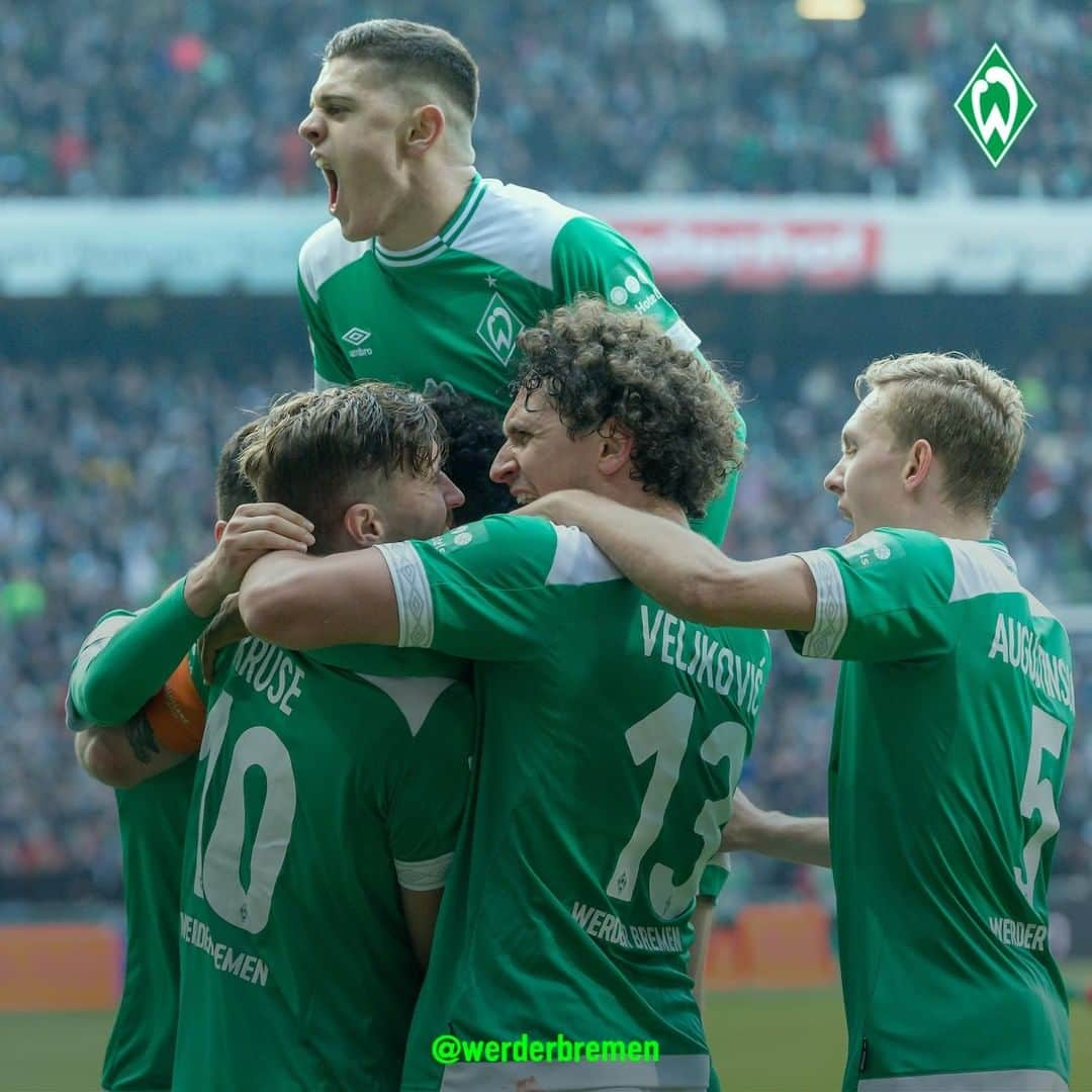 ヴェルダー・ブレーメンさんのインスタグラム写真 - (ヴェルダー・ブレーメンInstagram)「Unbesiegt in 2019.💪 _______ #werder #bremen #svw #Team #Weserstadion #Bundesliga #nordphoto」4月15日 18時40分 - werderbremen