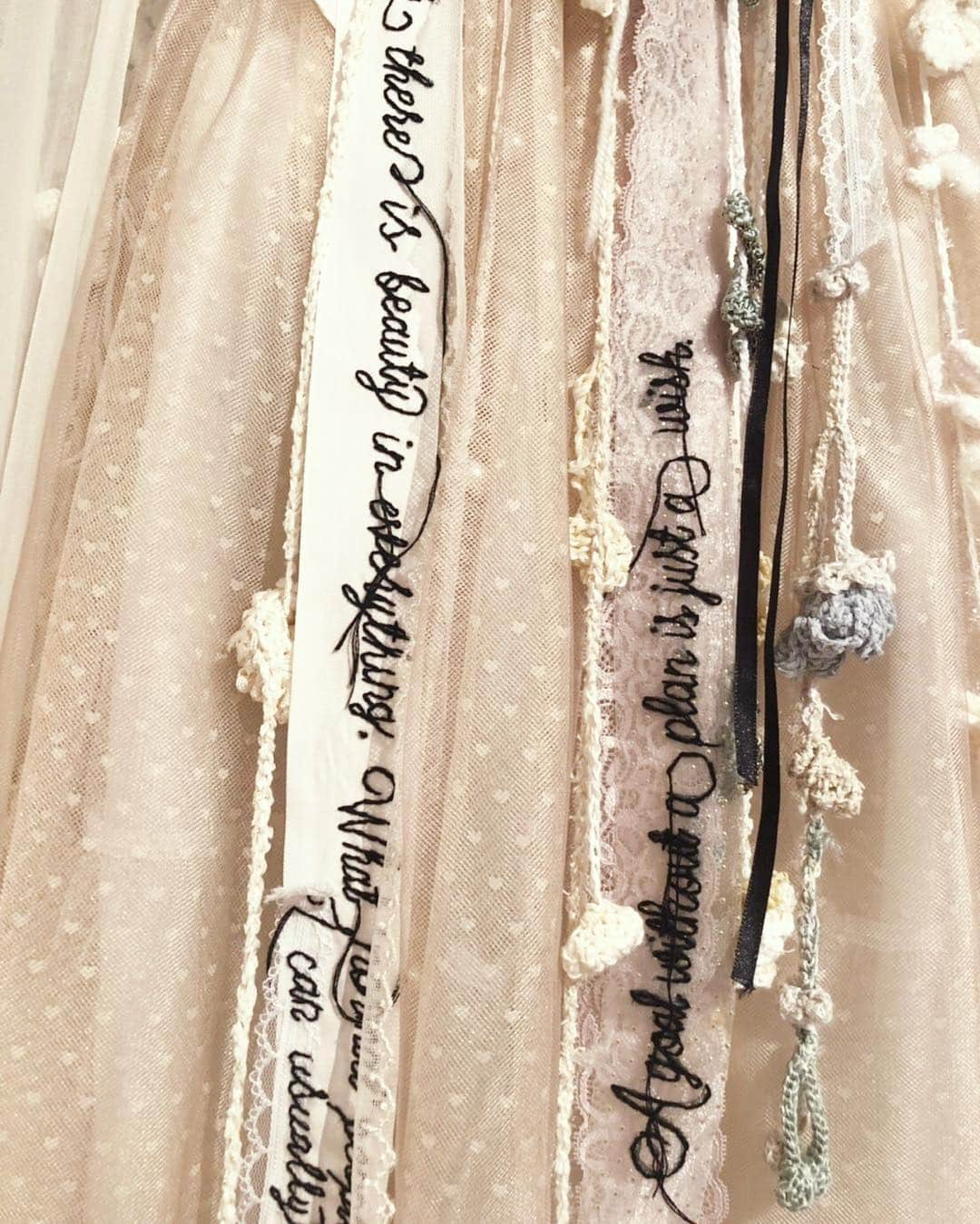 東佳苗さんのインスタグラム写真 - (東佳苗Instagram)「21 century girl rurumu costume exhibition serena motola/out of fashion  detail♡ #21centurygirlrurumucostumeexhibition #outoffashion #rurumu」4月15日 19時21分 - usagi_kanae