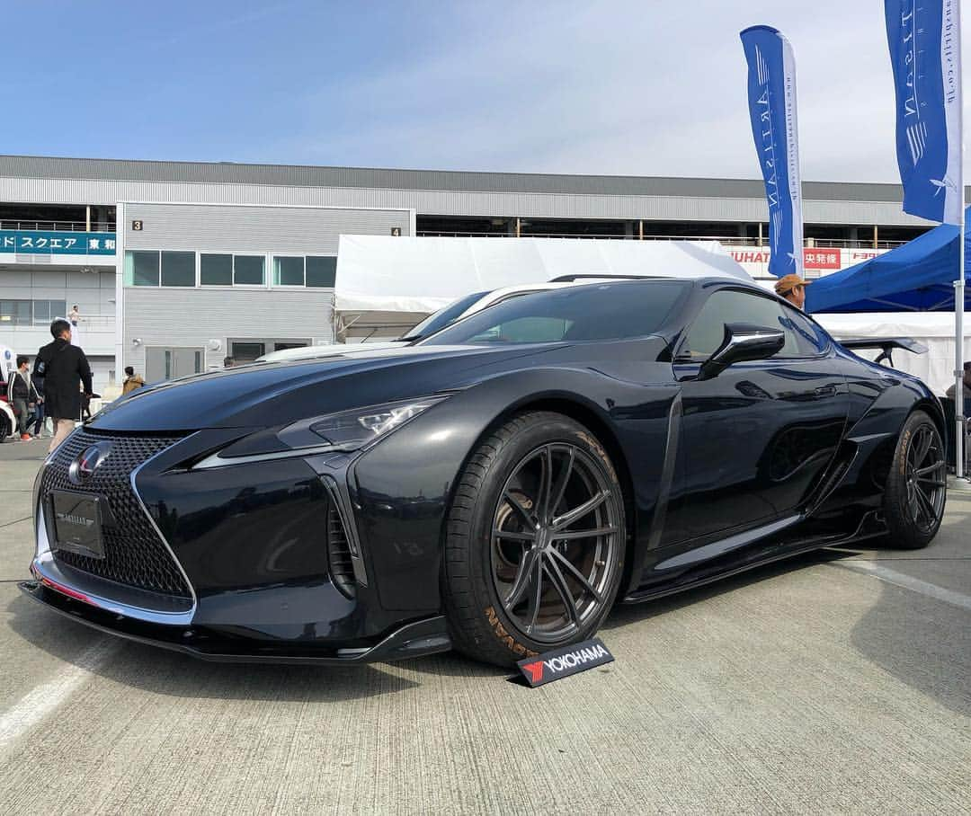 Spirits Artisanさんのインスタグラム写真 - (Spirits ArtisanInstagram)「lexus LC500/500h Artisanspirits/// blacklabel GT www.artisanspirits.co.jp #artisanspirits #artisan #asms #as #lexus #lexuslc #lexuslc500 #lexuslc500h #blacklabelgt #japan #jp #ravspecjdm #evasivemotorsports #butlertire #jworksunlimited #premierautowerkz #suvproject #kanooperformance #car_life_staff #technicalmate #トラウム #車庫小舗 #nigeljdmparts #majesticdesigns #ozracing」4月15日 19時34分 - artisan_spirits