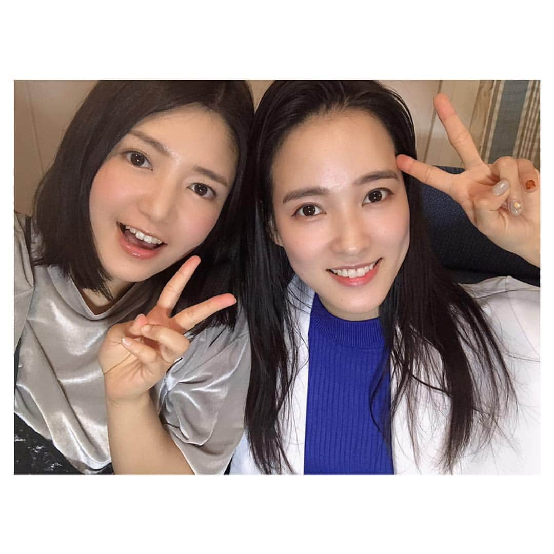 奈津子さんのインスタグラム写真 - (奈津子Instagram)「こんばんは🥰今夜ひとみんとYouTubeで行うと告知していた生配信、私のアカウントではまだ生配信ができないことが判明したので急遽インスタライブで行うことにしました〜インスタライブも始めて🥰ドキドキする！20時過ぎからぜひ観てください！餃子焼きながらおしゃべりします。 ・ #instalive #家電 #家電好き #家電女優 #東京 #奈津子 #古崎瞳 #餃子 #餃子部 #生配信 #インスタライブ #初体験」4月15日 19時36分 - natsuko_kaden