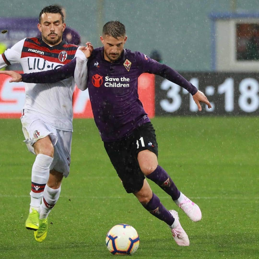 ケヴィン・ミララスさんのインスタグラム写真 - (ケヴィン・ミララスInstagram)「💜⚽️ #forzaviola」4月15日 19時41分 - kmirallas11