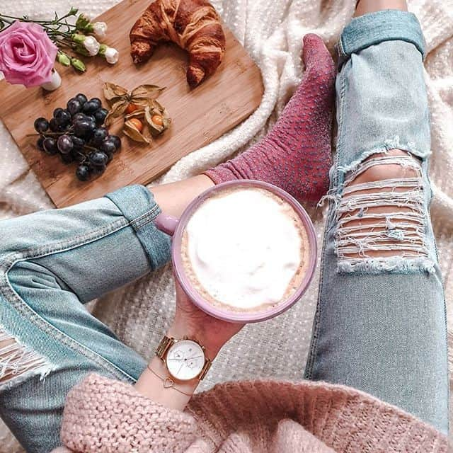 Kapten & Sonさんのインスタグラム写真 - (Kapten & SonInstagram)「'Coffee is a cup of hope in a world full mondays.' ☕ @mandy.fashion.love wears our beautiful Chrono! ✨ #bekapten #kaptenandson⁣ .⁣ .⁣ .⁣ #monday #coffeetime #watches #instadaily #instagood #inspiration #springoutfit #springfashion #ootd #ootdfash」4月15日 19時58分 - kaptenandson