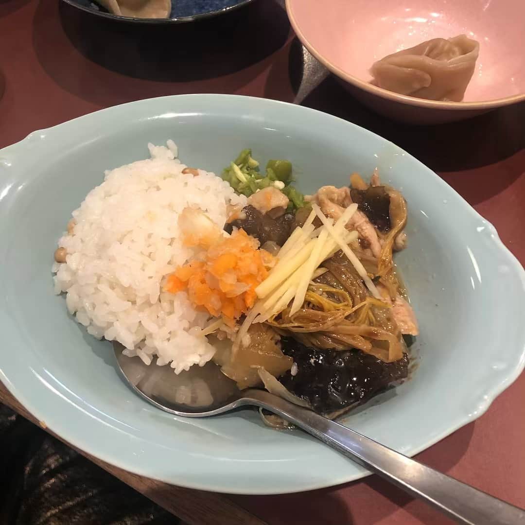 辻千恵のグルメインスタ