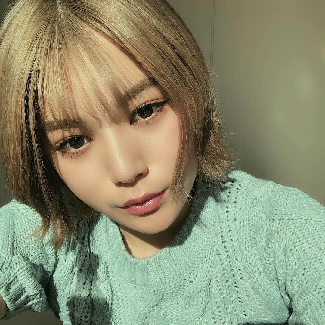 浪花ほのかのインスタグラム：「、 、 、  #太陽 #光」