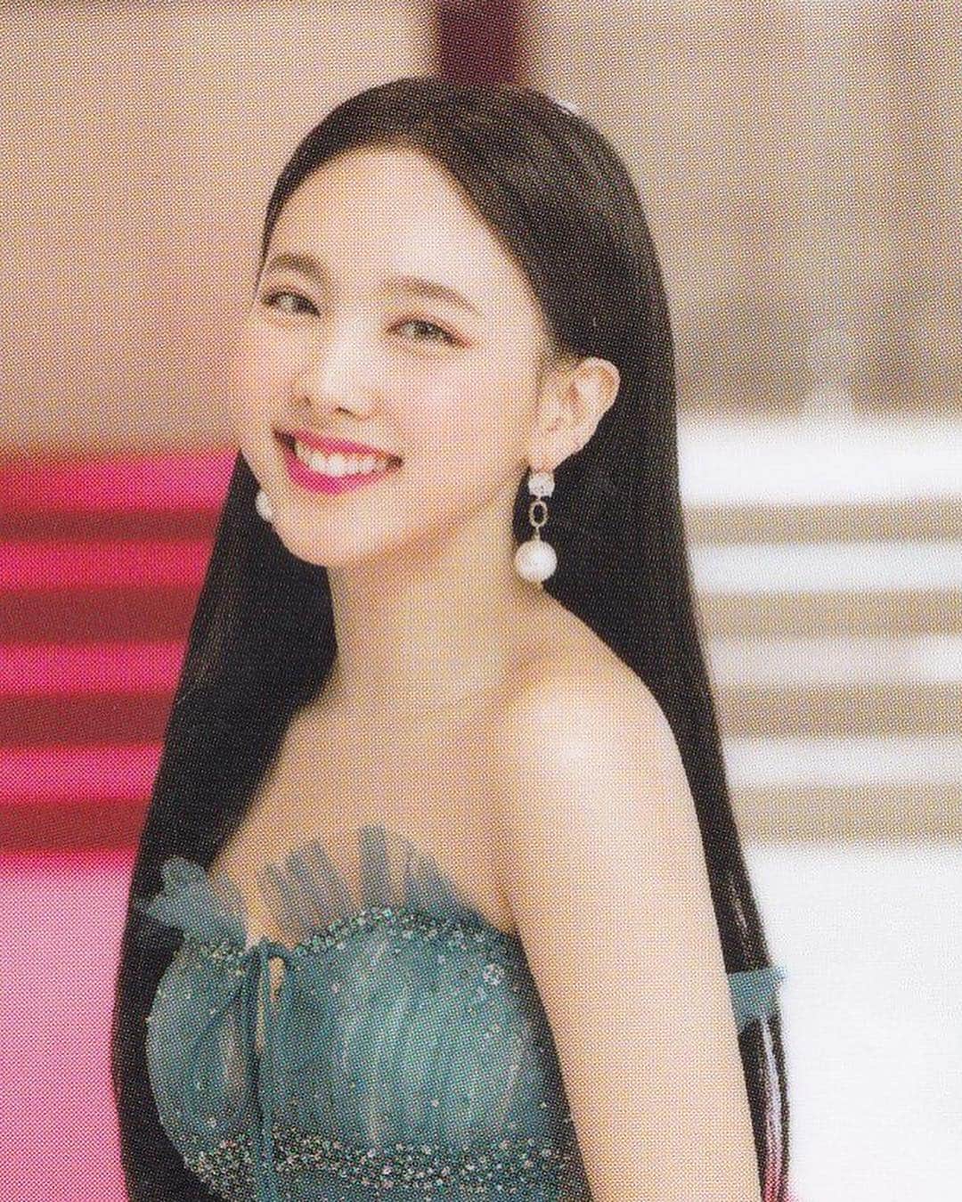 ナヨンさんのインスタグラム写真 - (ナヨンInstagram)「🐰 [SCAN] Twice #Dreamday & #TWICE2 photocard set #TWICE #트와이스 #NAYEON #나연 ©️ztothek」4月15日 20時17分 - twicenayeon