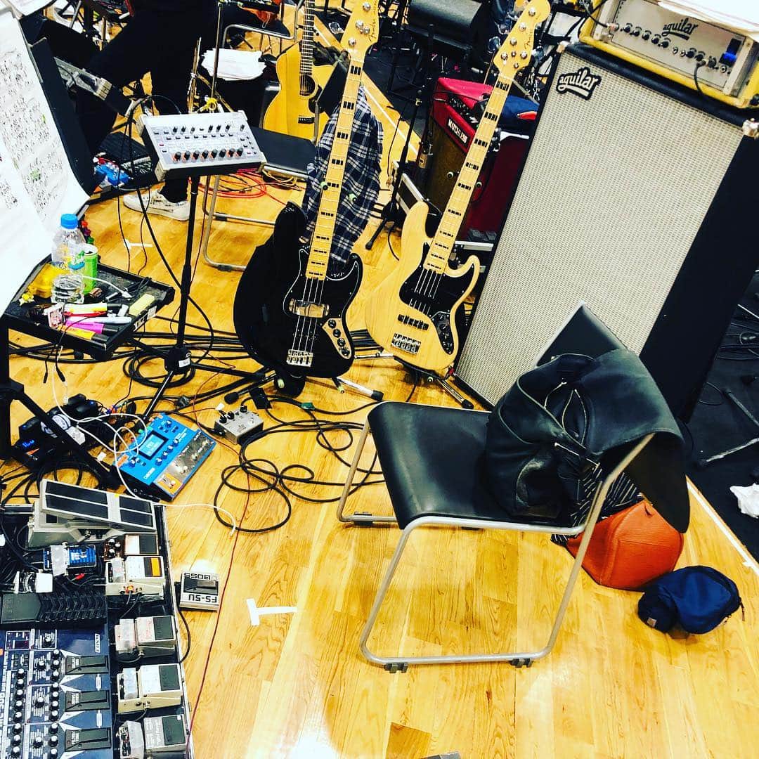 日野賢二さんのインスタグラム写真 - (日野賢二Instagram)「Rehearsal day 7!!! りはー🙈7日目！！！」4月15日 21時08分 - jinobass