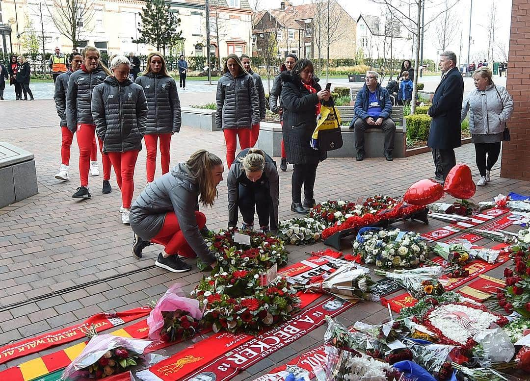 リヴァプールFCさんのインスタグラム写真 - (リヴァプールFCInstagram)「Reds remember the 96.」4月15日 21時32分 - liverpoolfc