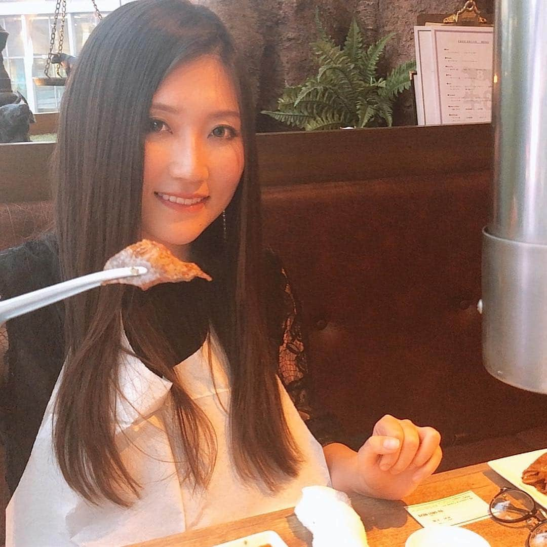 松丘雪那さんのインスタグラム写真 - (松丘雪那Instagram)「. 渋谷でおいしーい焼肉💗 USHIHACHI 渋谷店さん！ @ushi8shibuya  スクランブル交差点がばぁぁって見えるし、飲み物も何もかも美味しいし、とっても素敵な時間を過ごせました😘 最後の一枚幸せそうすぎるw 店員さんも素敵で本当に良かった！！ . . . . . #USHIHACHI渋谷店 #牛8 #wagyu #渋谷焼肉 #焼肉 #黒毛和牛 #スクランブル交差点 #渋谷 #pr #コラボベース #美味しすぎる #冷麺 #ビビンバ #チョレギサラダ #和牛 #貴重 #モデル #タレント #グルメ女子 #インフルエンサー #松丘雪那 #最後の顔 #とろけるお肉」4月15日 21時50分 - yukina.23na