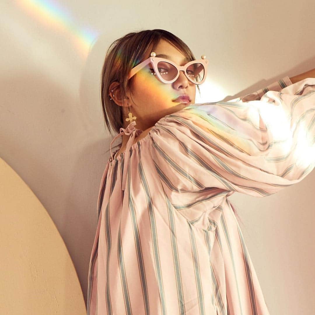 須田アンナさんのインスタグラム写真 - (須田アンナInstagram)「. 👀🌈 #SYYMoffshot」4月15日 22時19分 - annastagram.official