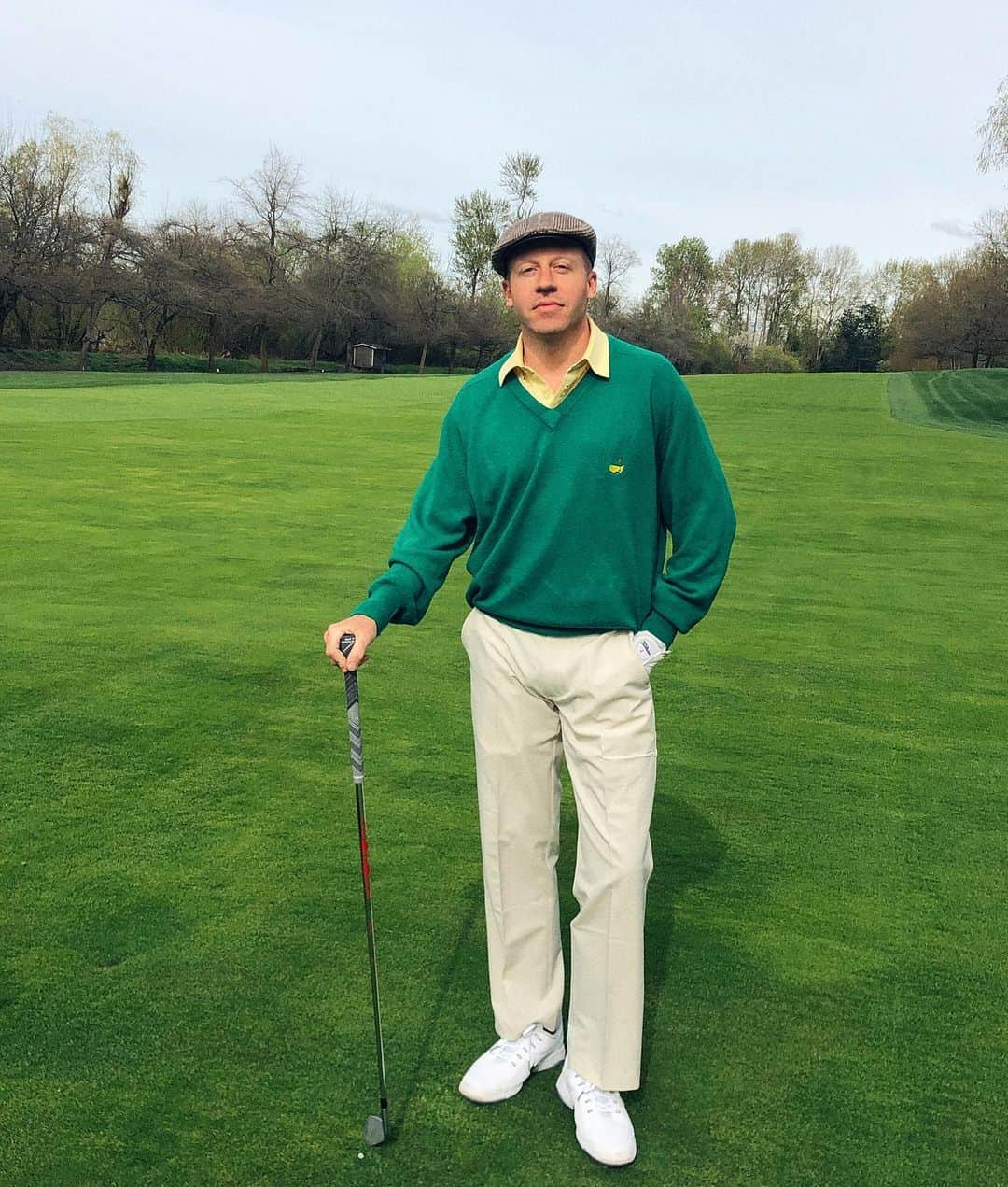 マックルモアーさんのインスタグラム写真 - (マックルモアーInstagram)「Just a man dressing like a pro in the 70’s while playing the game like a 7 year old.  #themasters」4月16日 8時26分 - macklemore