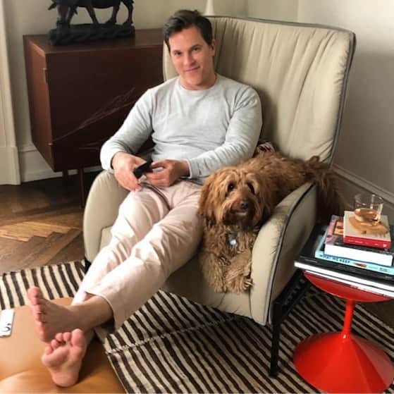 マイケル・ドイルのインスタグラム：「Dogs and rosé? Maybe never a more perfect combo.」