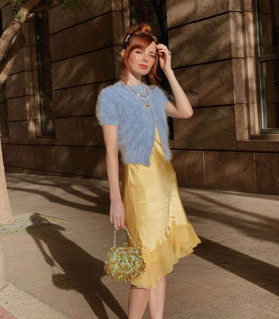 ジェーン・アルドリッジのインスタグラム：「1940s kid’s sweaters and silk slip dresses 👋💯」