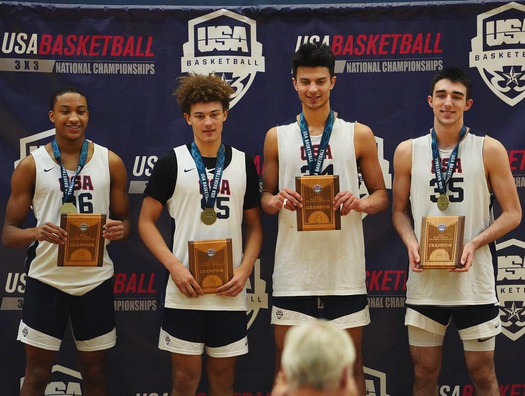 USA Basketballさんのインスタグラム写真 - (USA BasketballInstagram)「Two tough, physical gold medal games in Colorado Springs as we crowned new @usab3x3 U18 National Champions 👍🏼」4月16日 0時54分 - usabasketball