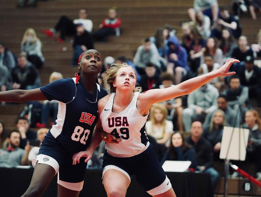 USA Basketballさんのインスタグラム写真 - (USA BasketballInstagram)「Two tough, physical gold medal games in Colorado Springs as we crowned new @usab3x3 U18 National Champions 👍🏼」4月16日 0時54分 - usabasketball