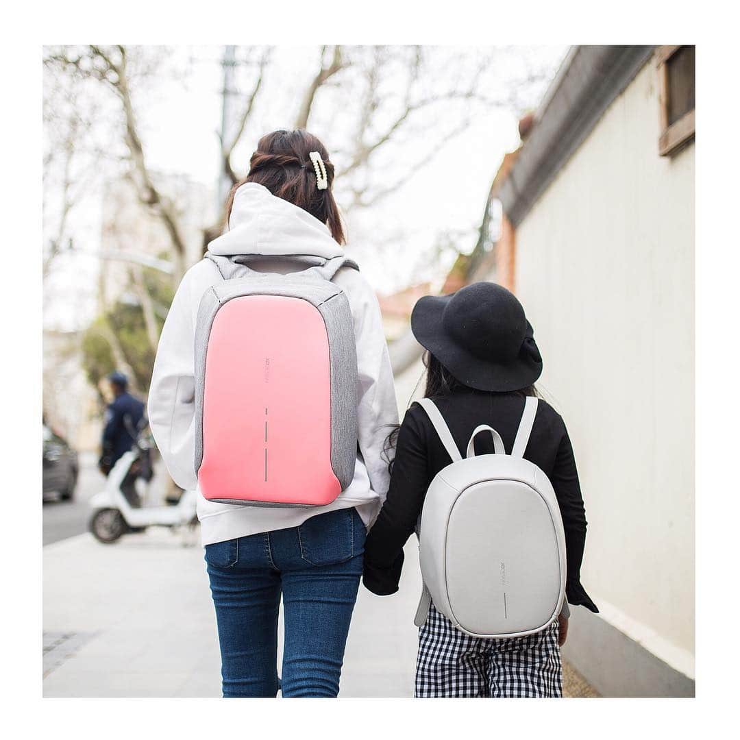 XD Designさんのインスタグラム写真 - (XD DesignInstagram)「Our Bobby backpacks are for all ages! ✨ #BobbyCompact #BobbyElle • • • #xddesign #brighterdays #bobbybackpack #xddesignbobby #antitheftbackpack #antitheftbag #igers #ig_daily #instatravel #travelers #travellifestyle #femmetravel #adventure #keepexploring #travelgear #passportlife #photooftheday #gotyourback #globelletravels #thetraveltag #travelgirl #modernnomad #dametravel #digitalnomad #doyoutravel #explorer #travelinspo #travelbackpack」4月16日 0時57分 - xddesign