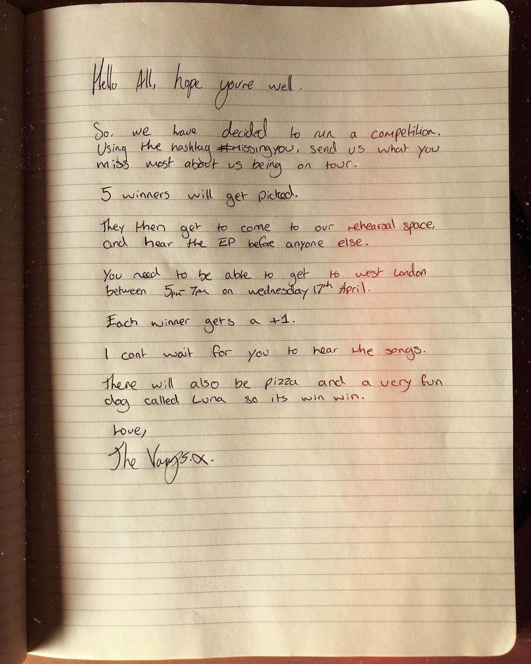 The Vampsさんのインスタグラム写真 - (The VampsInstagram)「Use #MissingYou and tell us what you miss about us being on tour. We’ll pick 5 people to come join us at tour rehearsals and be the first to hear our EP before it drops Friday. You must be available to come to West London on Wednesday 5-7pm! Good luck x」4月16日 0時59分 - thevamps